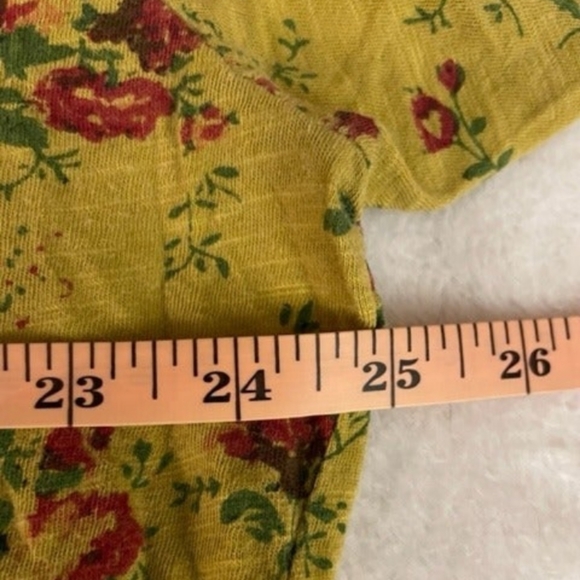 Magnolia Pearl NWT Floral Circus Love T-shirt Lark Flower Yellow Mustard - Picture 8 of 9